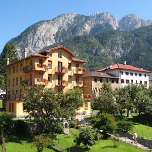 Paradiso Сasa de vacaciones Vigo di Cadore